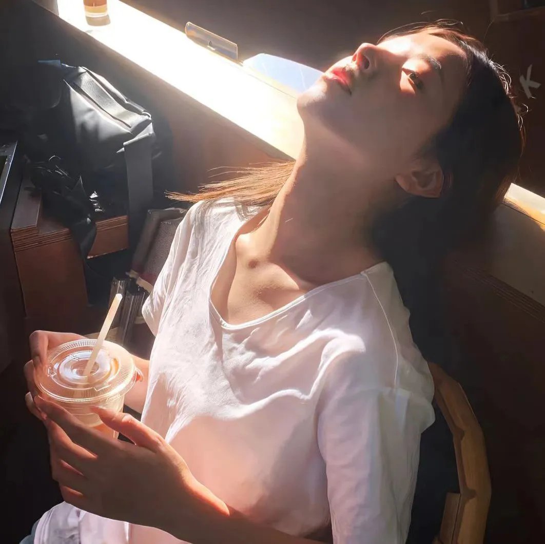 爱情两对半